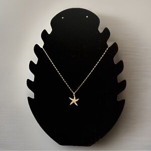 Gold Starfish Pendant Necklace